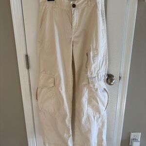 Urban Outfitters BDG Cream Cargo Pants Size 2